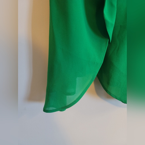 Green flowy Summer dress - Picture 4 of 5